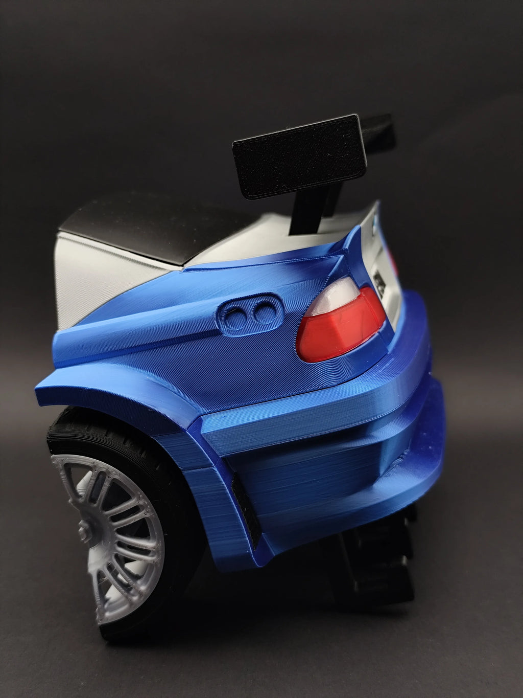 BMW M3 GTR
